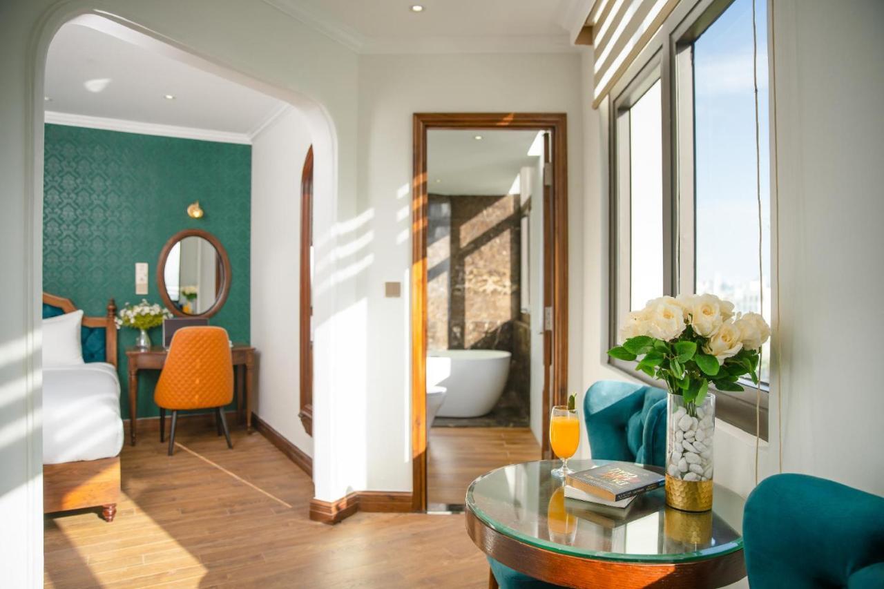La Belle Vie Boutique Hotel Дананг Екстериор снимка