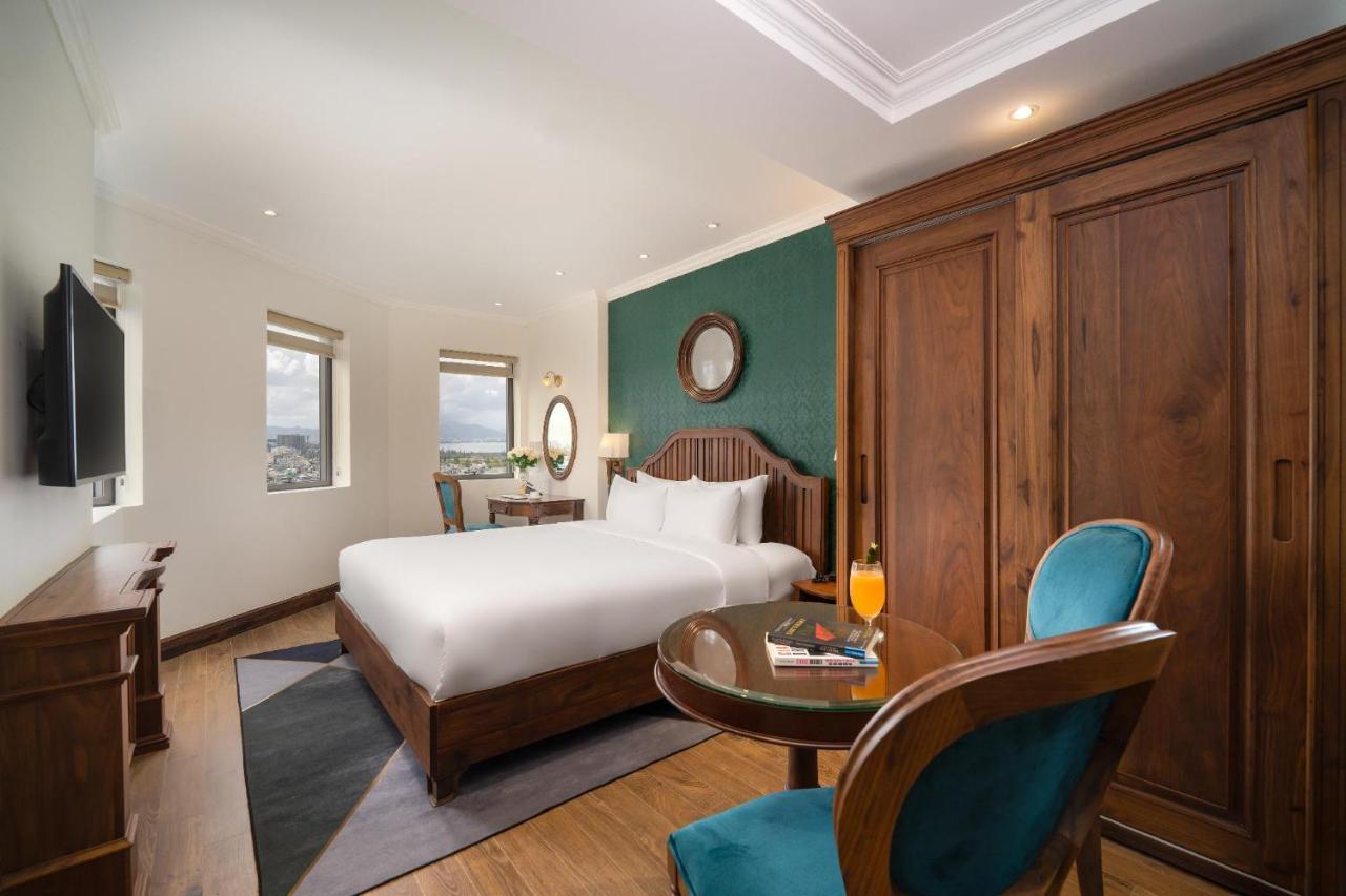 La Belle Vie Boutique Hotel Дананг Екстериор снимка