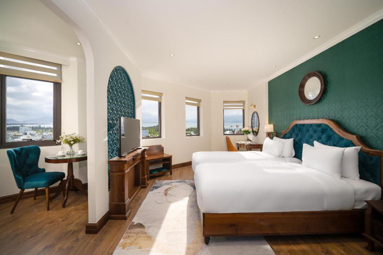 La Belle Vie Boutique Hotel Дананг Екстериор снимка