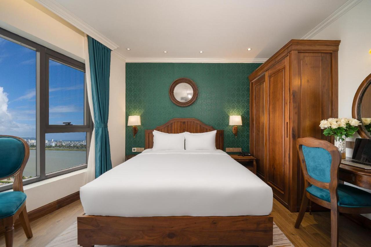 La Belle Vie Boutique Hotel Дананг Екстериор снимка
