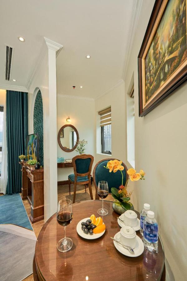 La Belle Vie Boutique Hotel Дананг Екстериор снимка